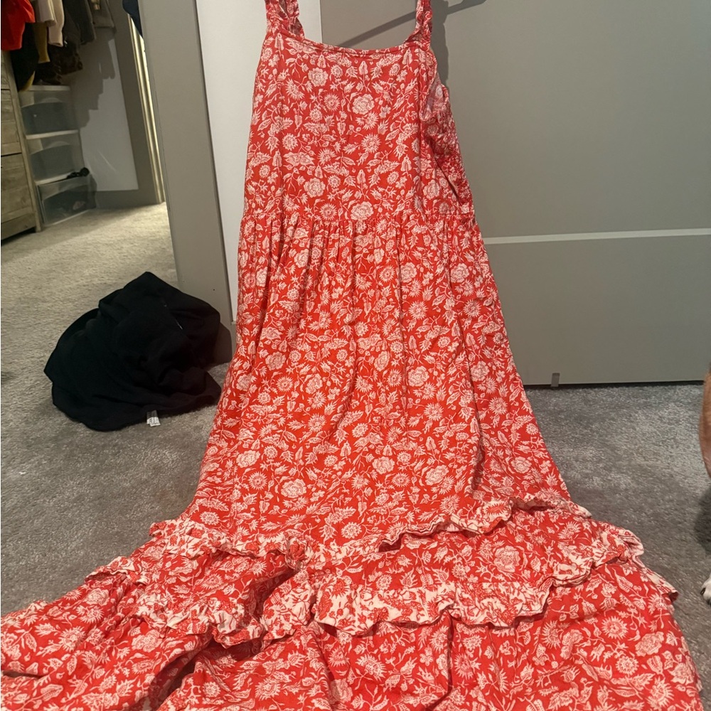 Universal Thread Red Floral Maxi Dress